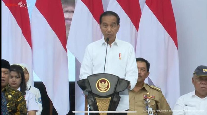 Jokowi Minta KemenPAN-RB Kebut Skenario Pemindahan ASN ke IKN