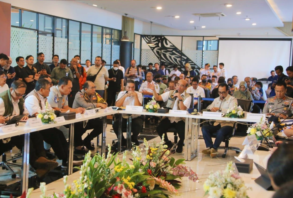 Pemerintah Cek Persiapan Mudik Lebaran 2024 di Pelabuhan Merak