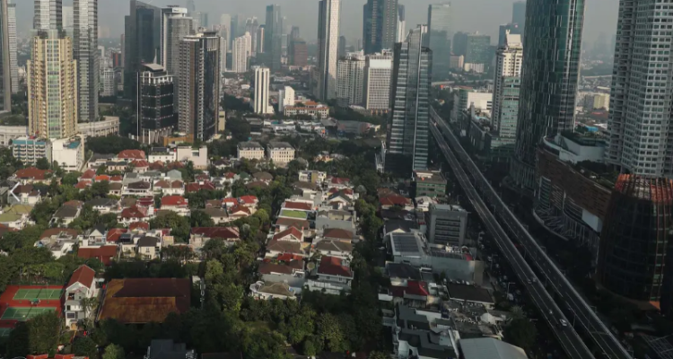 Peringkat Daya Saing Indonesia Naik ke Posisi 27 di Dunia, DPR Beri Catatan Ini