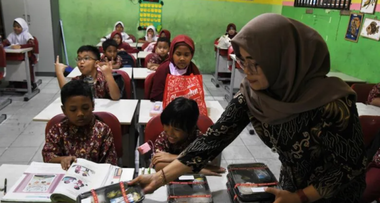 Makan Bergizi Gratis Akan Beri Efek Ekonomi Berganda