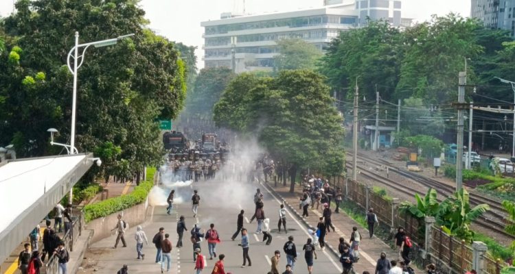 Kelompok Anarko terlibat dalam kericuhan demo 25 Agustus di Gedung DPR