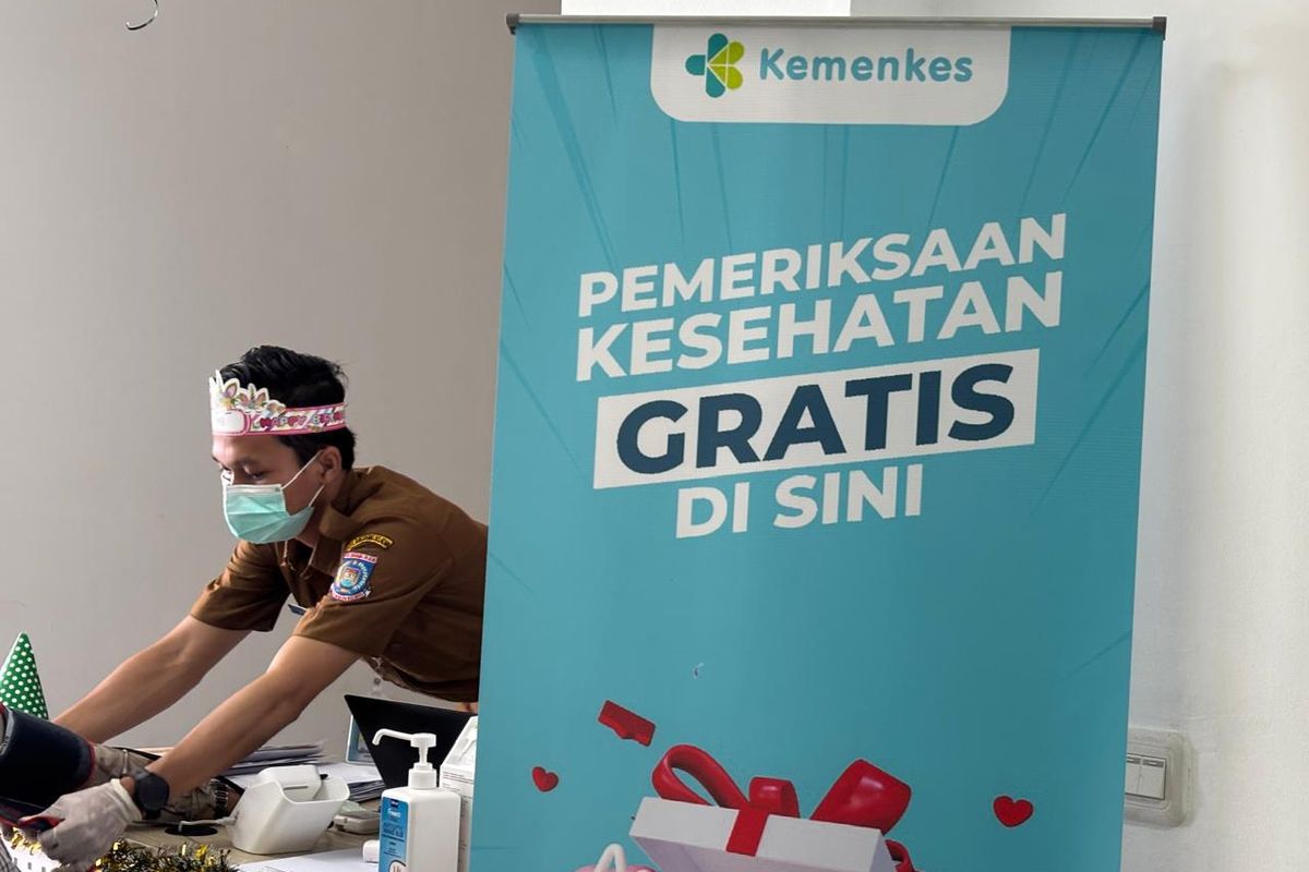 Kemenkes beri cek kesehatan gratis pada masyarakat.