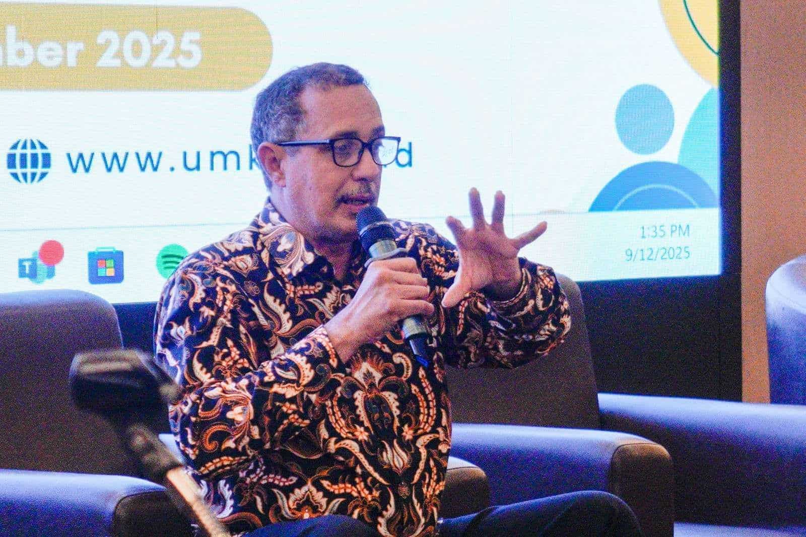 Asisten Deputi Bidang Produksi dan Digitalisasi UMKM, Ali.