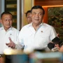 Menko Polkam Djamari Chaniago setelah rapat internal pertama di Kemenko Polkam. (Foto: Dok. Humas Kemenko Polkam)