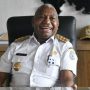 Gubernur Papua Barat, Dominggus Mandacan
