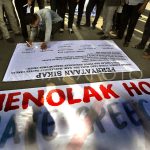 Menolak hoaks dan ujaran kebencian.