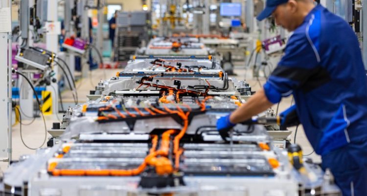 Industri baterai untuk kendaraan listrik di Indonesia