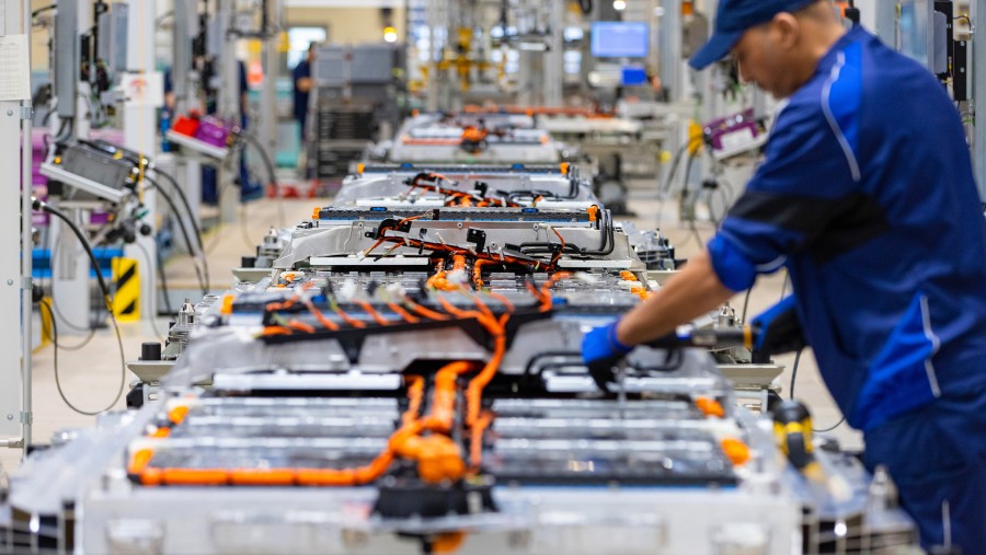 Industri baterai untuk kendaraan listrik di Indonesia