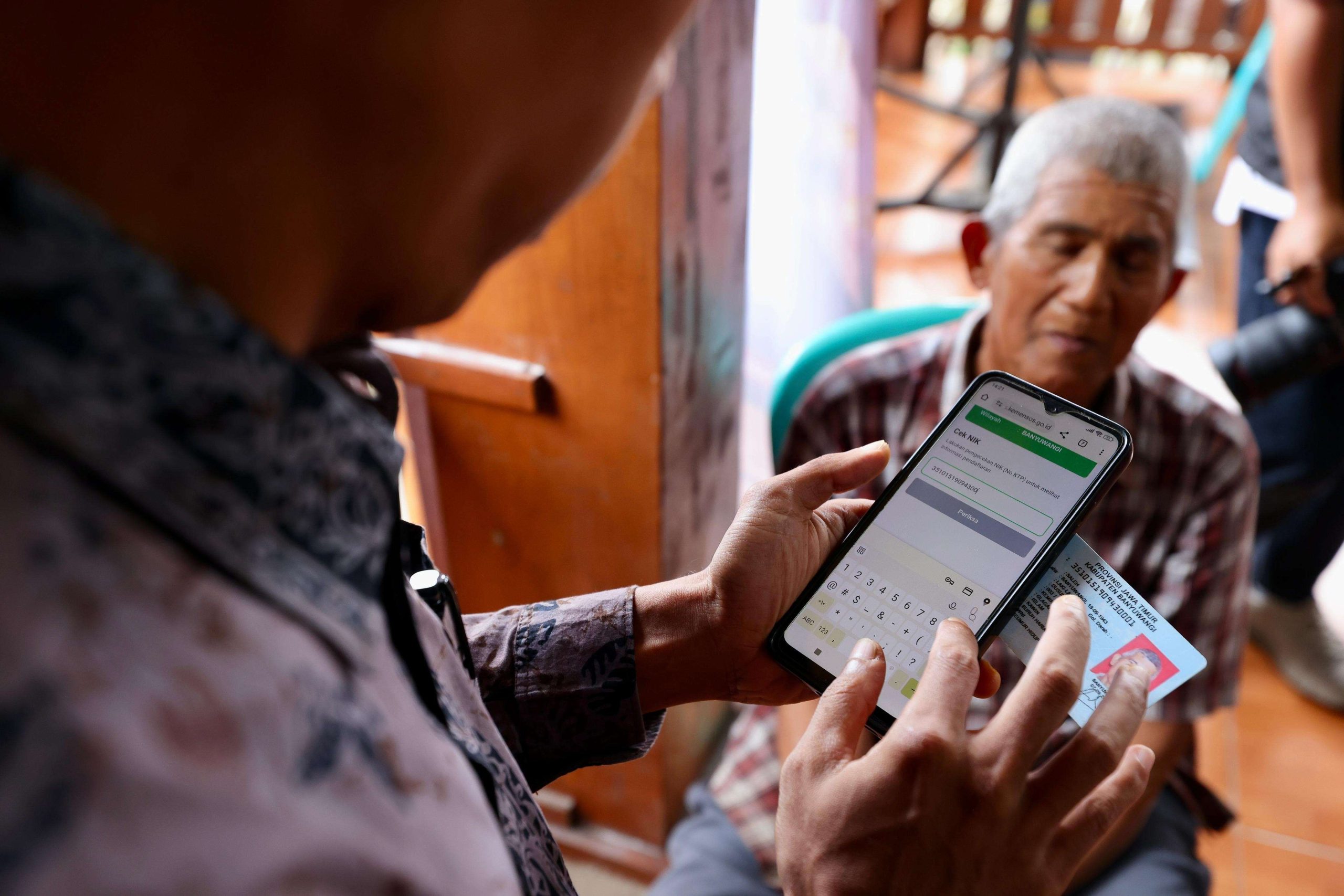 Uji coba digitalisasi Bansos